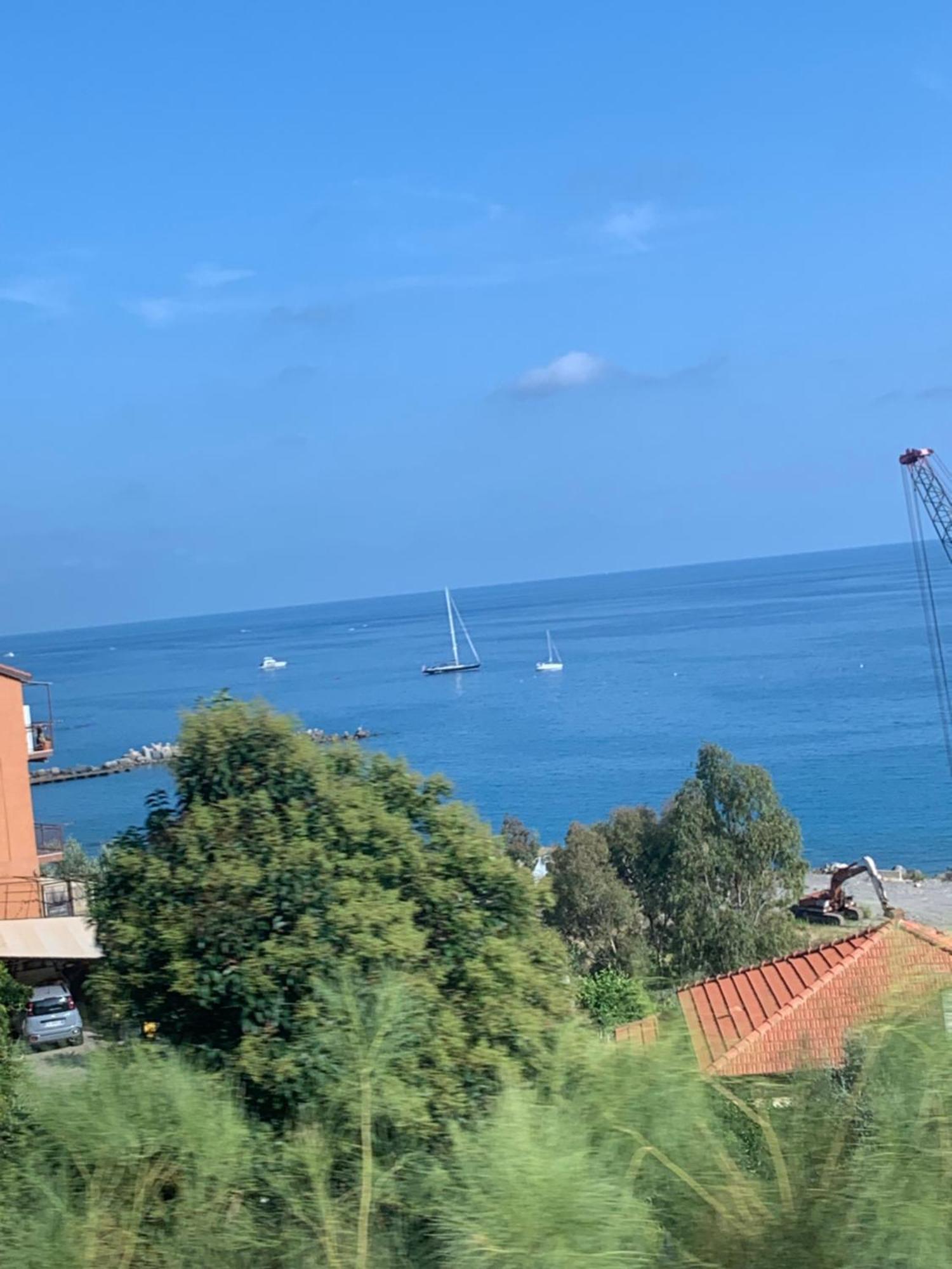 Chez La Cave Apartment Sanremo Luaran gambar